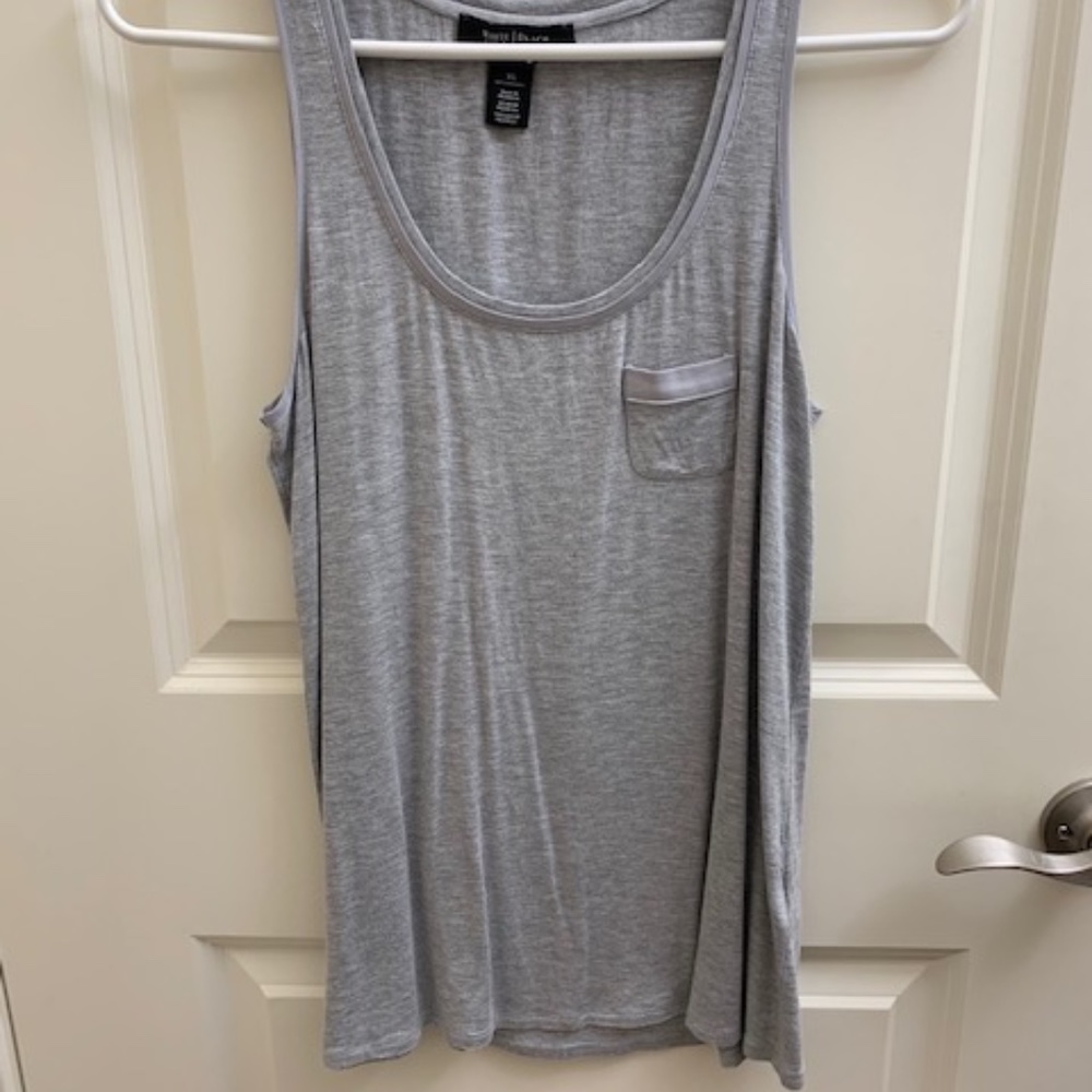 White House Black Market Pocket Tank